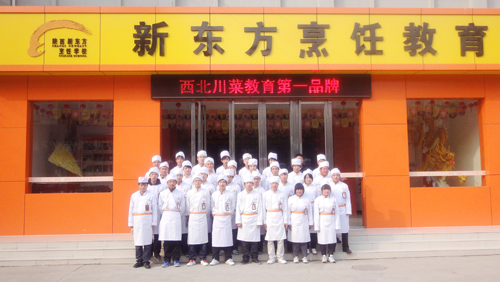經(jīng)濟促進飲食文化發(fā)展,廚師依然是2011年高薪職業(yè)