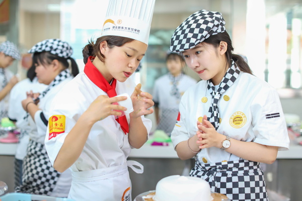 c(din)Ӗ(xn)W(xu)УЩ,c(din)Ӗ(xn)W(xu)УĂ(g)^